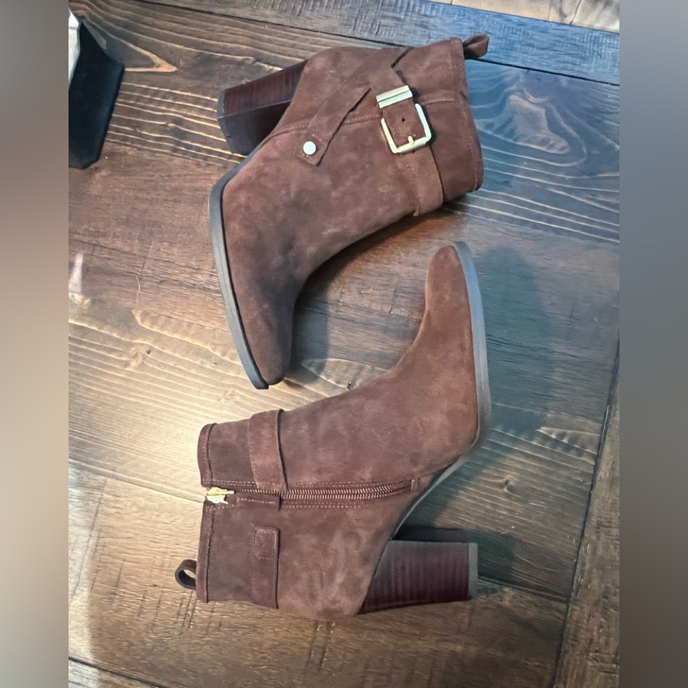 NEW Franco Sarto women’s Delancey ankle boots